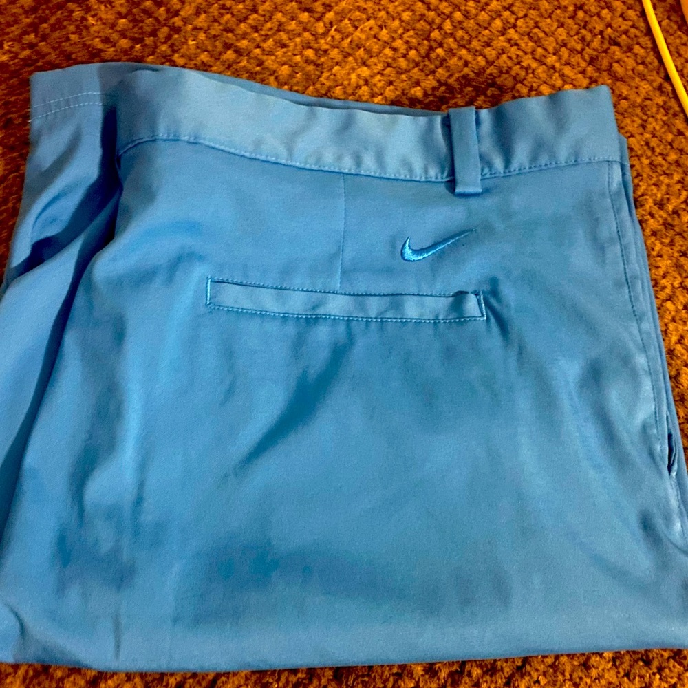 NIKE GOLF TOUR PERFORMANCE SHORTS B4-21